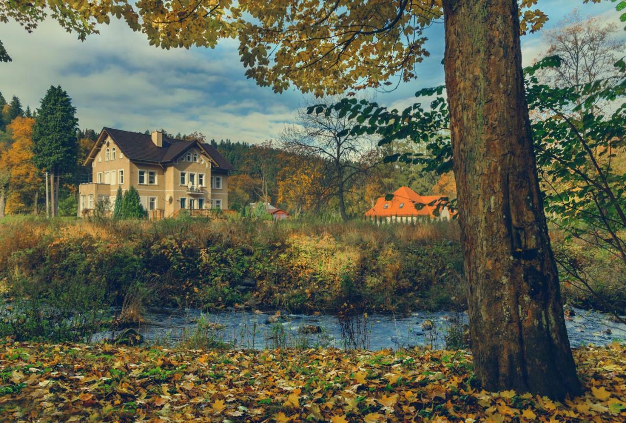 Apartament Grosik Duszniki Zdroj Luaran gambar